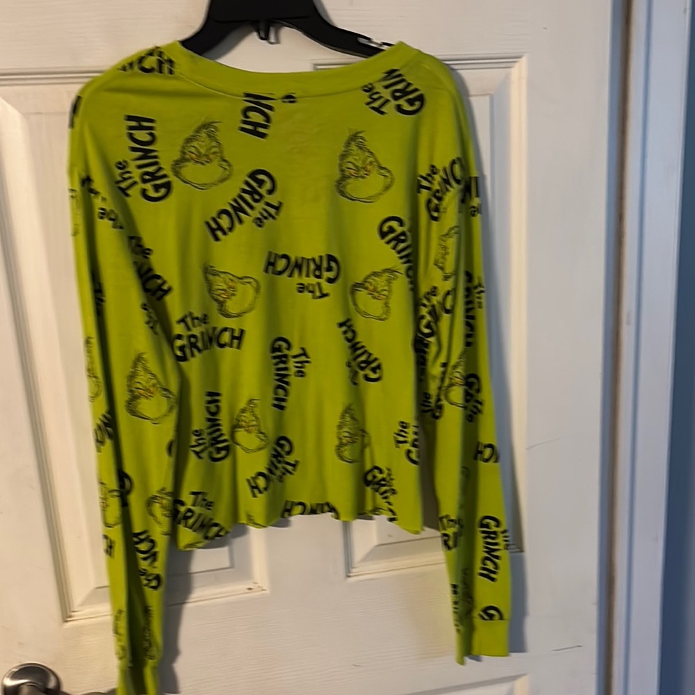 Green Crop Top with Black Butterfly Graphic - Picture 3 of 3